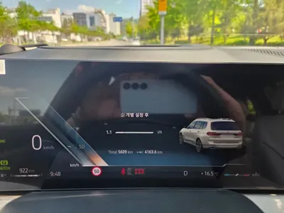 BMW X7 2025, 5700 км, за 139000000 KRW - фото 8