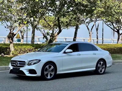 Mercedes-Benz E-Class 2018, 100000 км, за 125500 CNY - фото 3