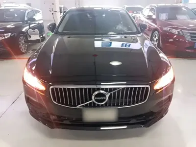 Volvo S90 2017, 150800 км, за 84800 CNY