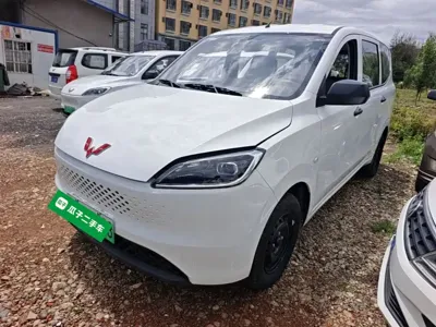 Wuling Hongguang EV 2026, 100 км, за 50700 CNY - фото 1