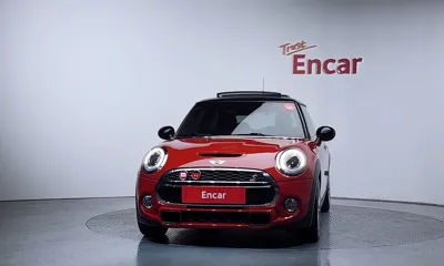 MINI Cooper 2018, 72336 км, за 13500000 KRW