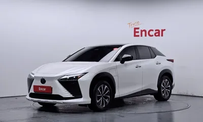 Lexus RZ · 2023 год