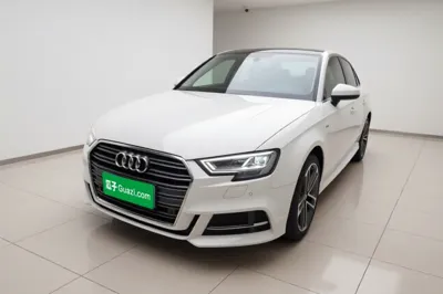 Audi A3 2019, 22900 км, за 88624.96 CNY - фото 1