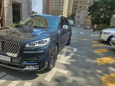 Lincoln Aviator 2020, 62000 км, за 40000000 KRW - фото 3