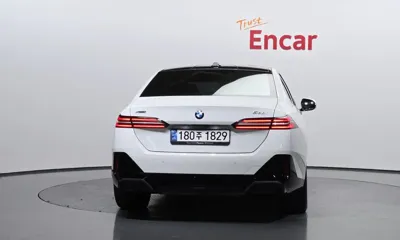 BMW 5-Series 2024, 23954 км, за 73500000 KRW