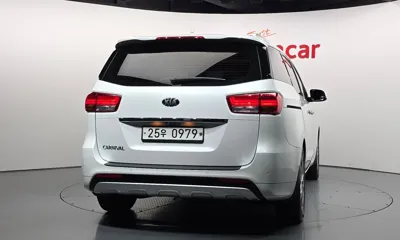 Kia Canival 2016, 112280 км, за 10900000 KRW