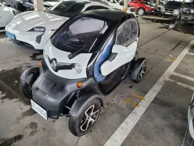 Renault-KoreaSamsung Twizy 2019, 26883 км, за 1700000 KRW - фото 4
