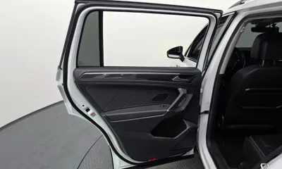 Volkswagen Tiguan 2018, 128135 км, за 19000000 KRW - фото 25