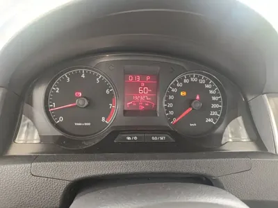 Volkswagen Santana 2016, 132300 км, за 21400 CNY - фото 12