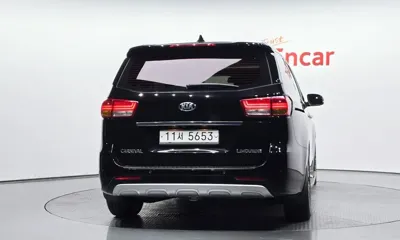 Kia Canival 2016, 220745 км, за 8090000 KRW