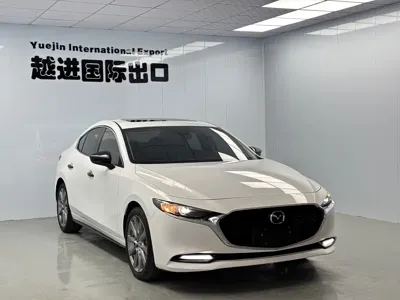 Mazda 3 Axela 2022, 20000 км, за 93800 CNY
