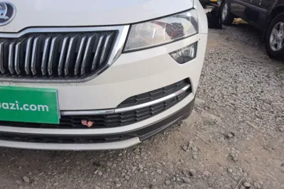 Skoda Karoq 2019, 59800 км, за 65083.76 CNY - фото 8