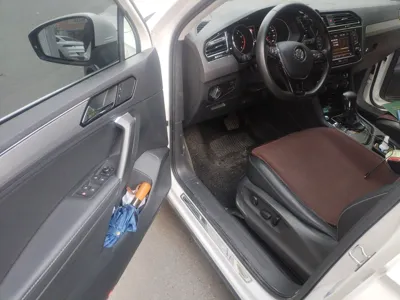 Volkswagen Tiguan L 2017, 47699 км, за 73172.4 CNY - фото 17