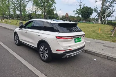 Lincoln Corsair 2022, 24800 км, за 140146.93 CNY - фото 4
