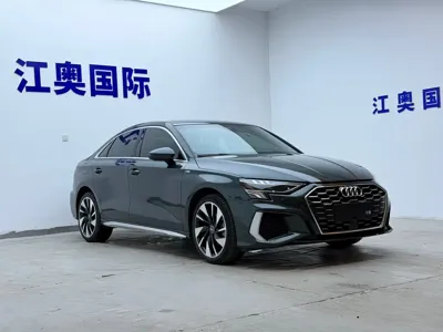 Audi A3 2023, 48000 км, за 159800 CNY