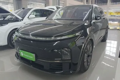 Li Auto L7 · 2024 год