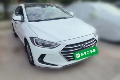 Hyundai Elantra (6th Generation 2016, 61800 км, за 35444.61 CNY
