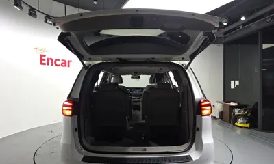 Kia Canival 2019, 173017 км, за 9900000 KRW - фото 27