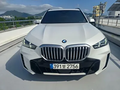 BMW X5 2024, 61800 км, за 40440000 KRW