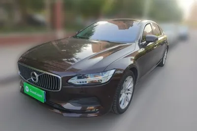 Volvo S90 · 2017 год