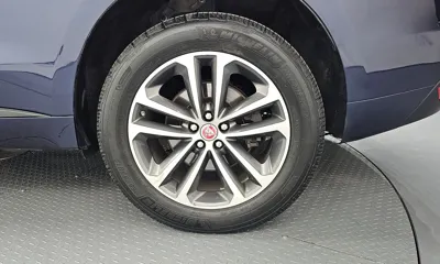 Jaguar F-Pace 2018, 124790 км, за 13900000 KRW - фото 21