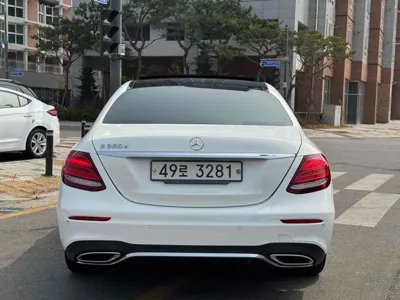 Mercedes-Benz E-Class 2017, 83000 км, за 26500000 KRW