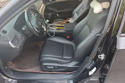 Honda Accord 2018, 74800 км, за 88128.87 CNY - фото 16