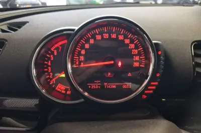 MINI Clubman 2016, 114300 км, за 90018.71 CNY - фото 15