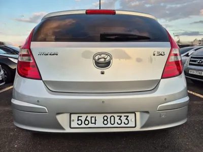 Hyundai i30 2010, 130000 км, за 3290000 KRW