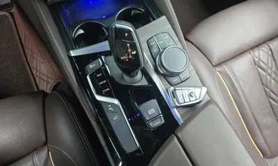 BMW 5-Series 2020, 64122 км, за 31700000 KRW - фото 9