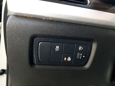 KG_Mobility_Ssangyong KORANDO 2015, 124012 км, за 2690000 KRW - фото 12