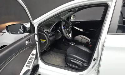 Hyundai Accent 2016, 58165 км, за 6500000 KRW - фото 10