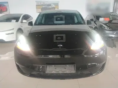 Tesla Model Y 2024, 59600 км, за 191400 CNY
