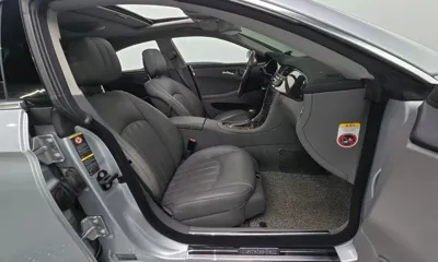 Mercedes-Benz CLS-Class 2010, 119917 км, за 7900000 KRW - фото 11