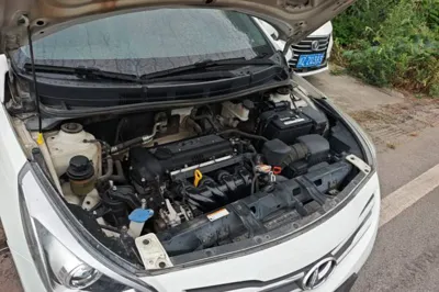 Hyundai Verna (older generation) 2014, 153300 км, за 33961.86 CNY - фото 24
