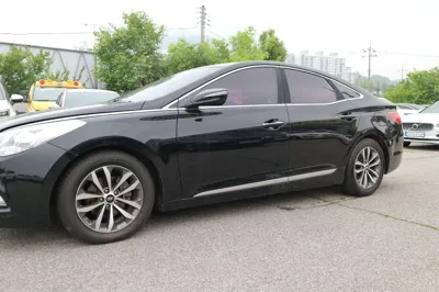 Hyundai Grandeur 2011, 153515 км, за 3900000 KRW