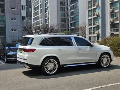 Mercedes-Benz GLS-Class 2025, 12950 км, за 225000000 KRW