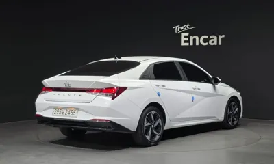 Hyundai Avante 2023, 77174 км, за 17990000 KRW