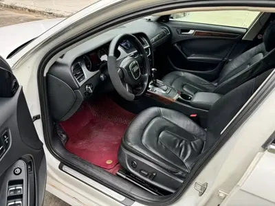 Audi A4L 2011, 129000 км, за 25800 CNY