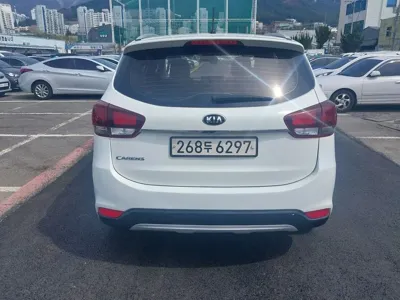 Kia Carens 2018, 152264 км, за 7600000 KRW
