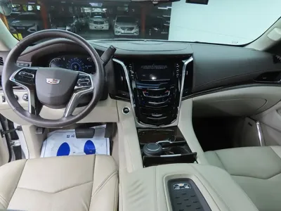 Cadillac Escalade 2017, 95908 км, за 31200000 KRW - фото 7