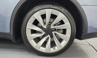 Tesla Model Y 2025, 17750 км, за 63400000 KRW - фото 21