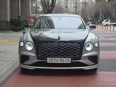 Bentley Flying Spur 2026, 3000 км, за 440000000 KRW