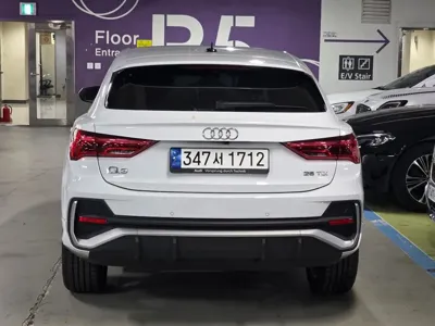 Audi Q3 2022, 25974 км, за 56900000 KRW