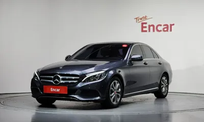 Mercedes-Benz C-Class · 2016 год