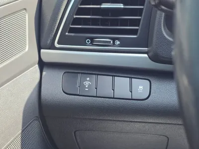 Hyundai Avante 2017, 159506 км, за 6600000 KRW - фото 14
