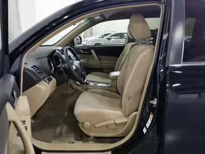 Toyota Highlander 2013, 138900 км, за 37900 CNY - фото 10