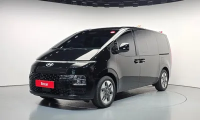 Hyundai Staria · 2025 год