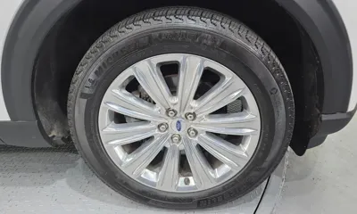 Ford Explorer 2023, 28560 км, за 36990000 KRW - фото 21