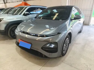 Xpeng G6 · 2024 год